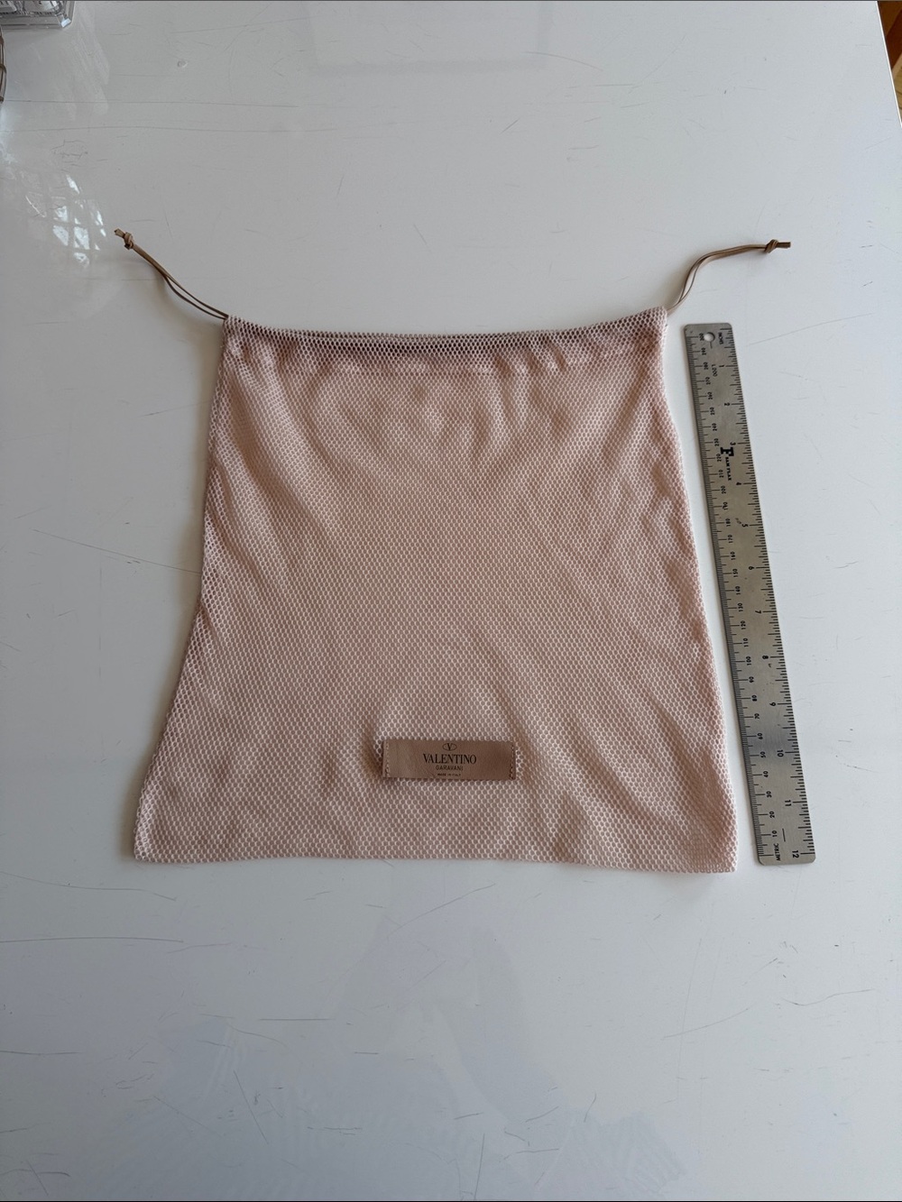 Valentino Dust Bag in Light Blush Pink - Picture 5 of 7